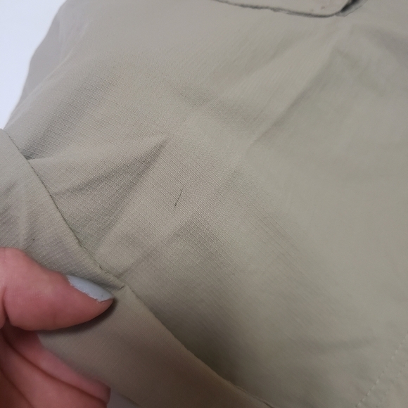 The North Face Khaki Hiking Shorts Size 10 Long - Picture 4 of 11